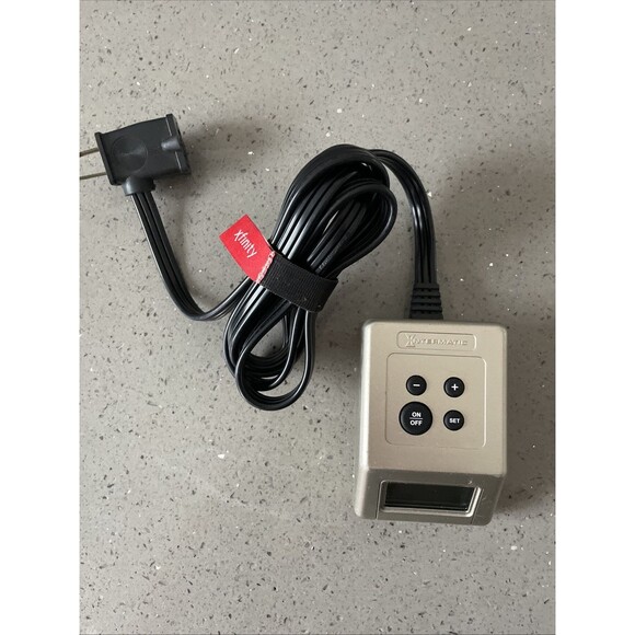 Intermatic TB121 Digital Programmable Tabletop Lamp & Appliance Timer - Picture 1 of 6